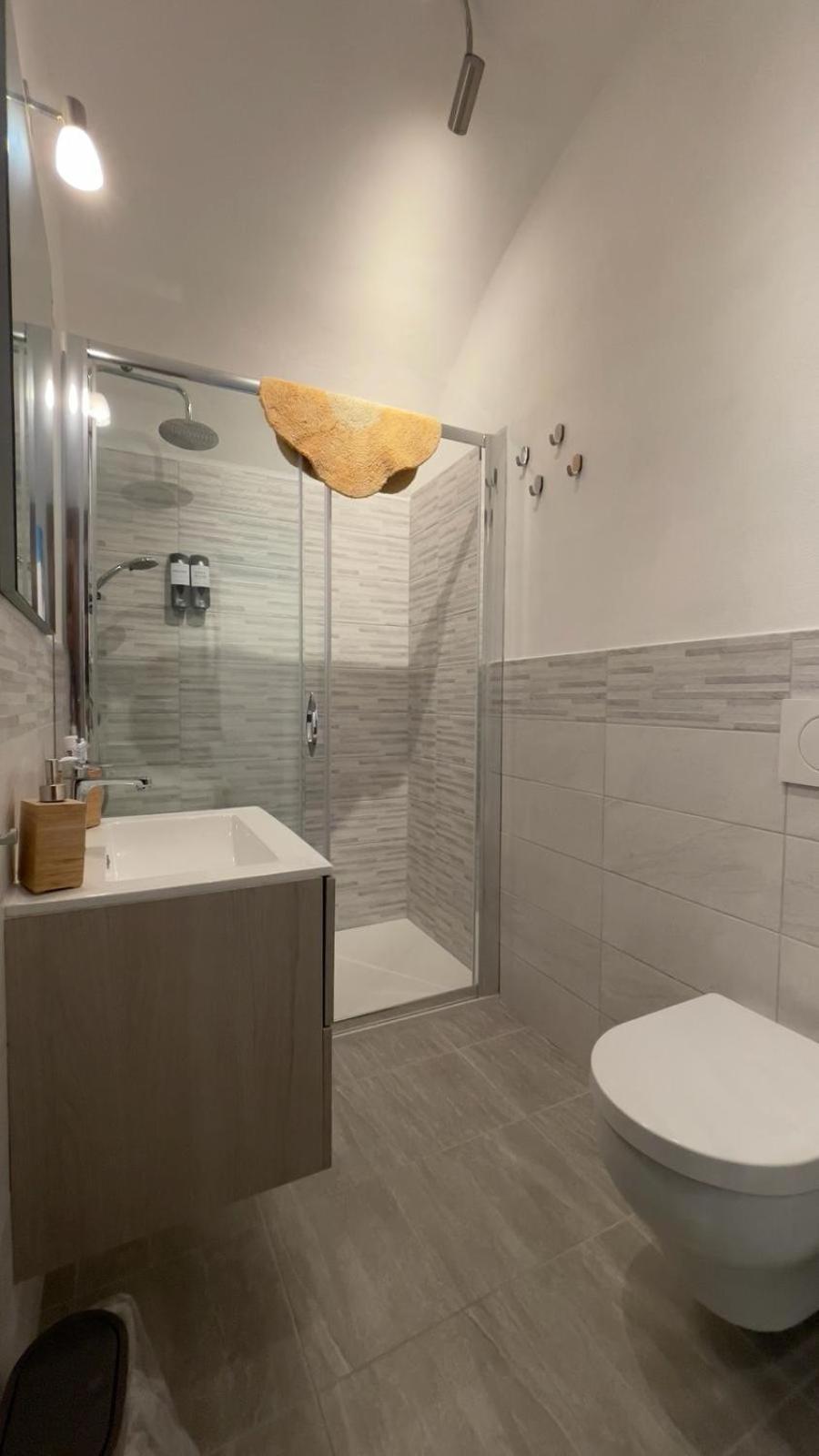 Itiseasy Cuglieri 1 E 2 Private Apartments מראה חיצוני תמונה