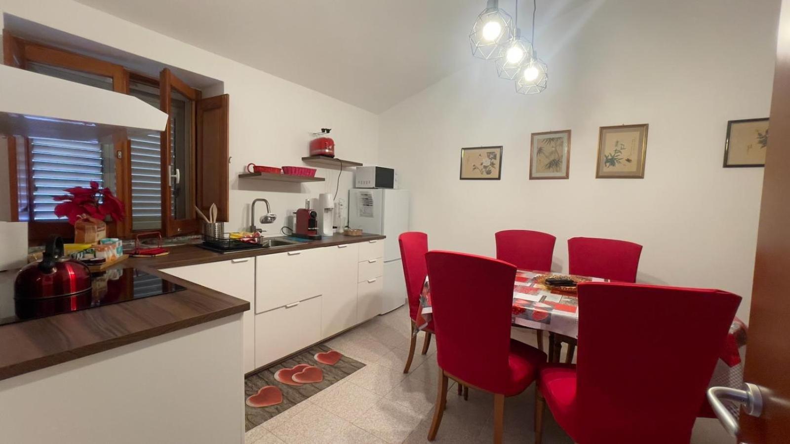 Itiseasy Cuglieri 1 E 2 Private Apartments מראה חיצוני תמונה