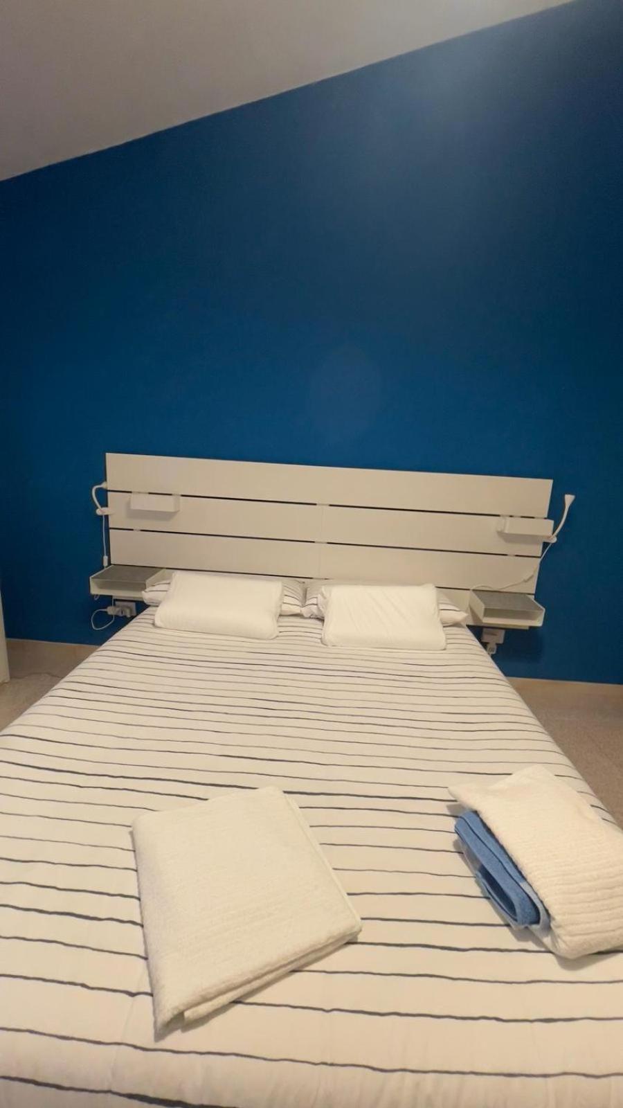 Itiseasy Cuglieri 1 E 2 Private Apartments מראה חיצוני תמונה
