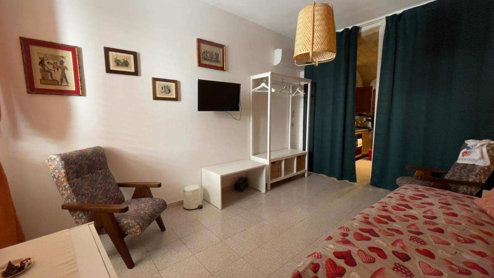 Itiseasy Cuglieri 1 E 2 Private Apartments מראה חיצוני תמונה
